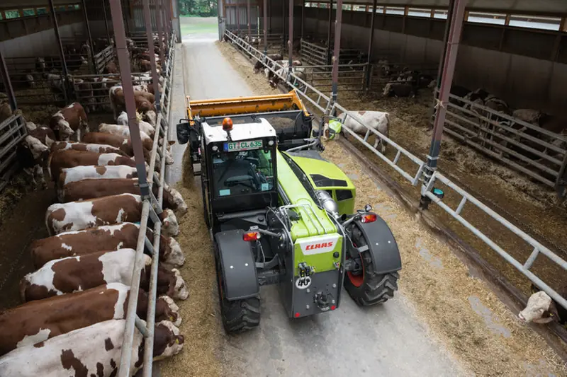 Claas Scorpion 635 thumbnail 5