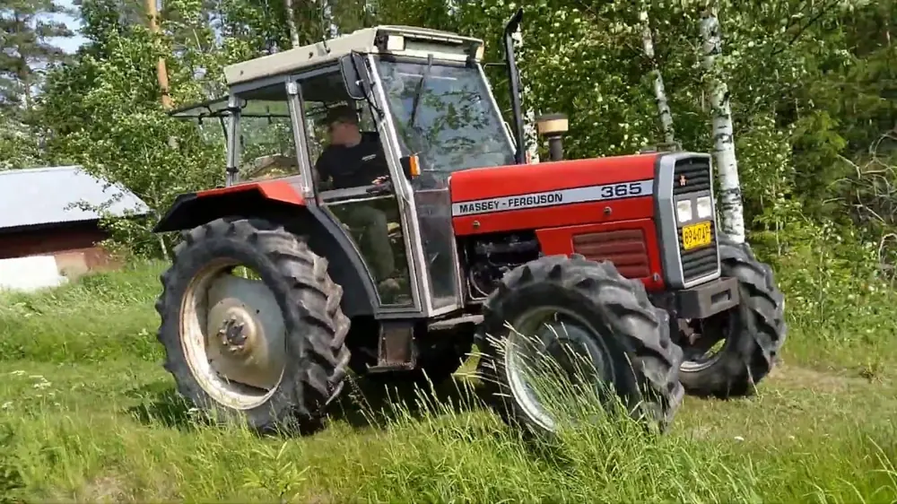 Massey Ferguson 365
