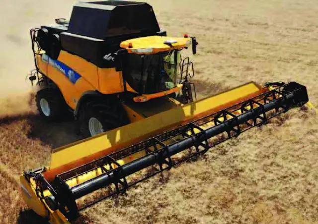 New Holland CR 9090 Elevation
