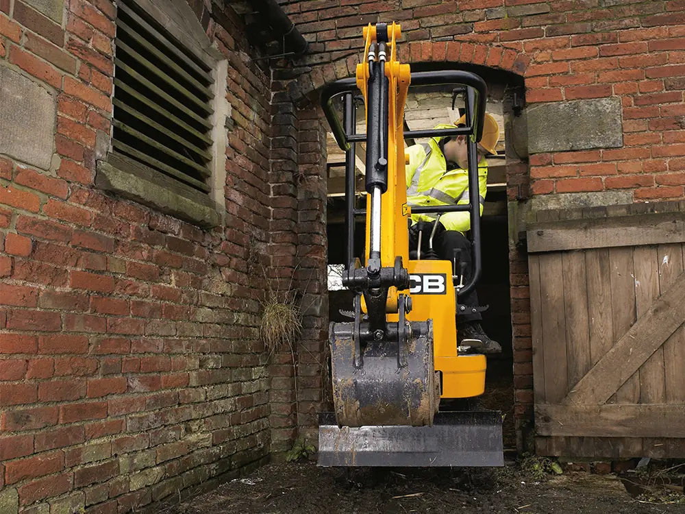 JCB 8008 thumbnail 3