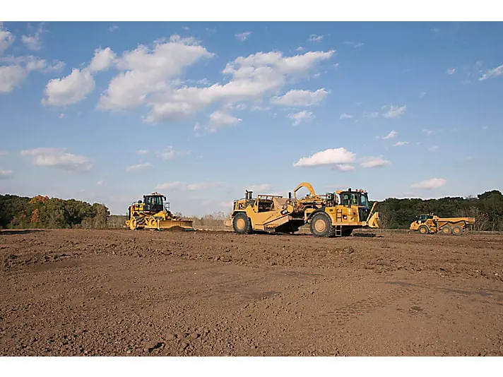 Caterpillar 825K