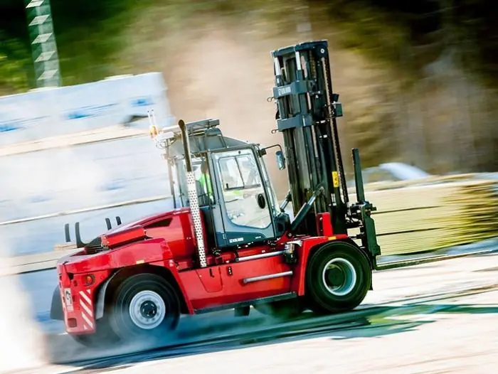 Kalmar DCG 120-12 thumbnail 2