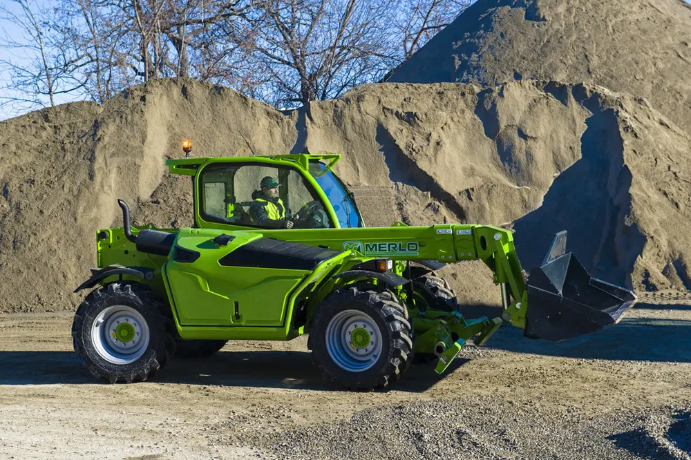 Merlo P 35.11 TT thumbnail 2