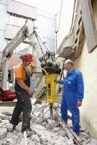 Atlas Copco SB 302 thumbnail 2