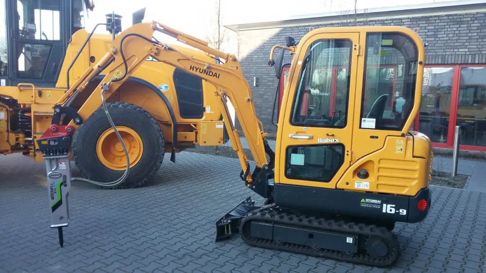 Daemo B10