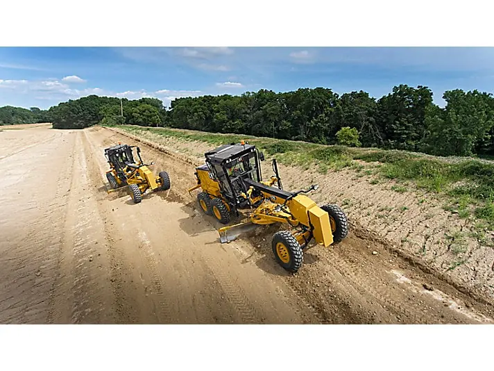 Caterpillar 120LVR-14A AWD thumbnail 4