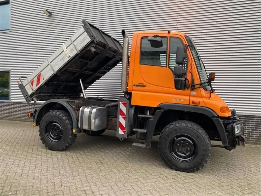 Unimog U 300
