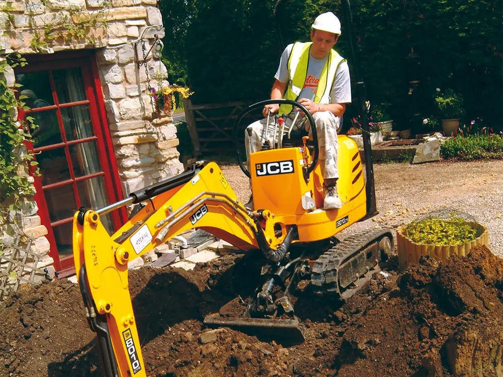 JCB 8010 CTS thumbnail 3
