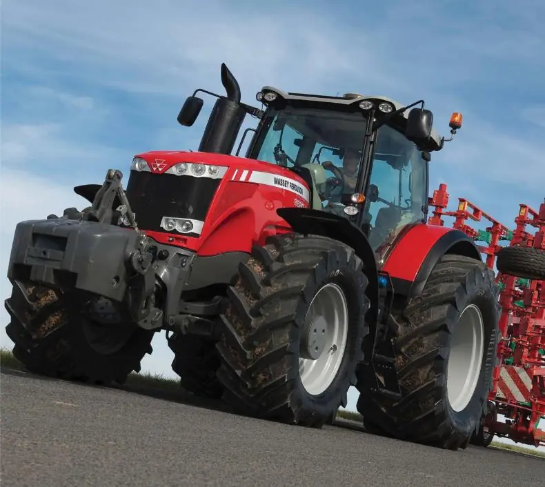 Massey Ferguson MF 8680 Dyna-VT thumbnail 2