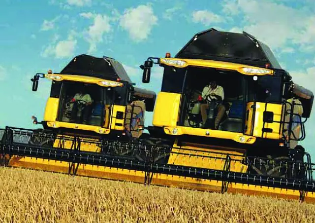 New Holland CX 8040 SCR