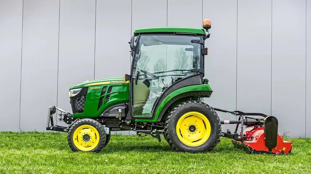 John Deere 2038 R thumbnail 4