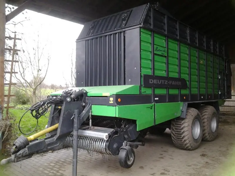 DEUTZ-FAHR RotoMaster 5520 D