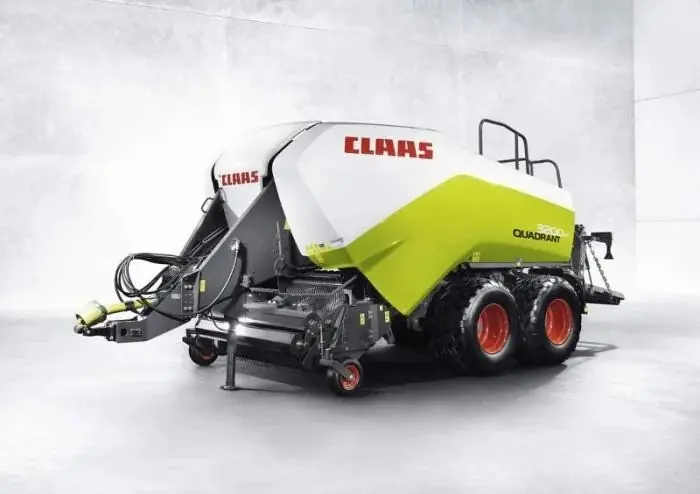 Claas Quadrant 3200 R