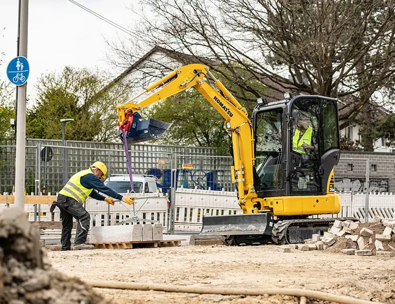 Komatsu PC26MR-5