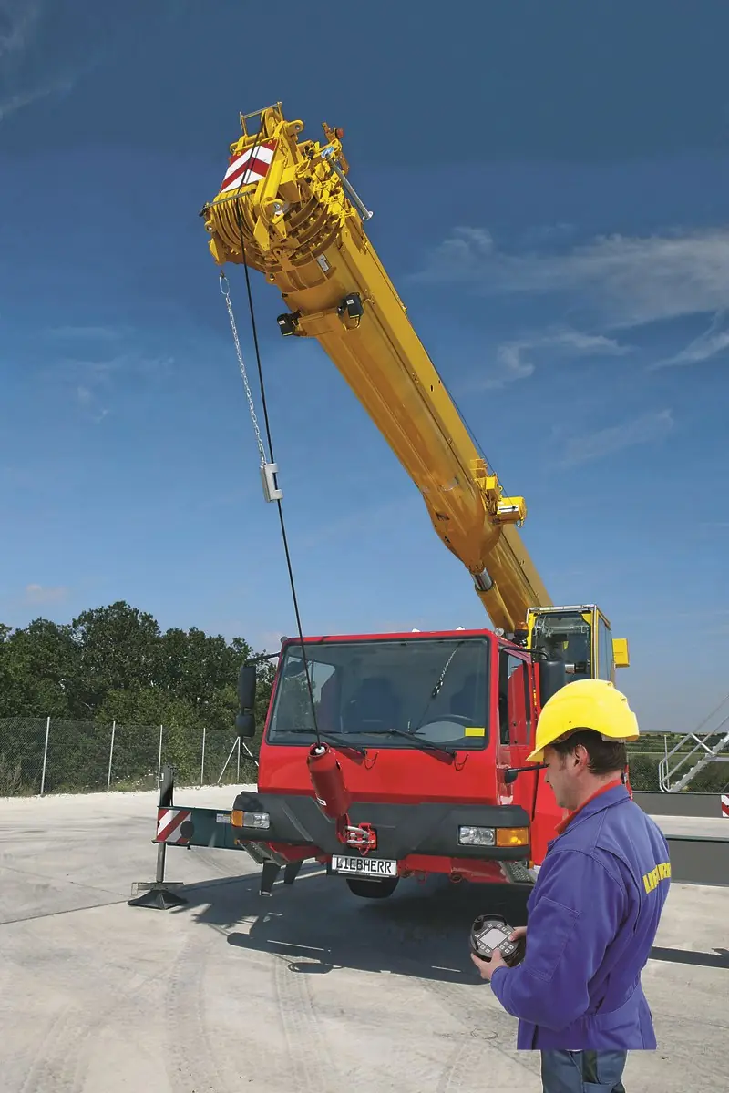 Liebherr LTM 1030-2.1 thumbnail 4