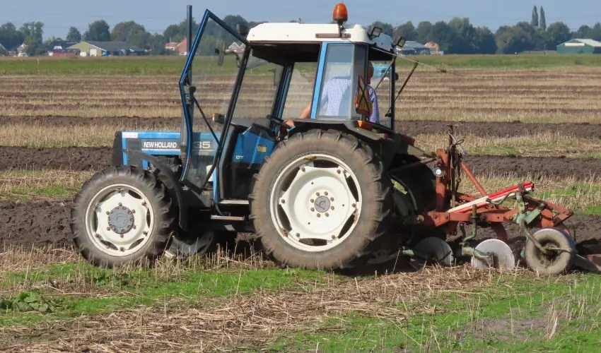 Ford-NH 4135