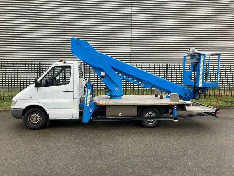 WUMAG WT 200