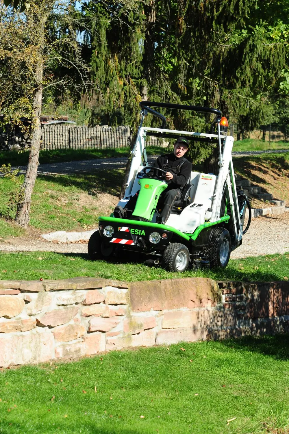 Etesia HYDRO 124 DN
