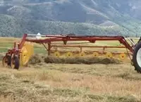 New Holland HT152