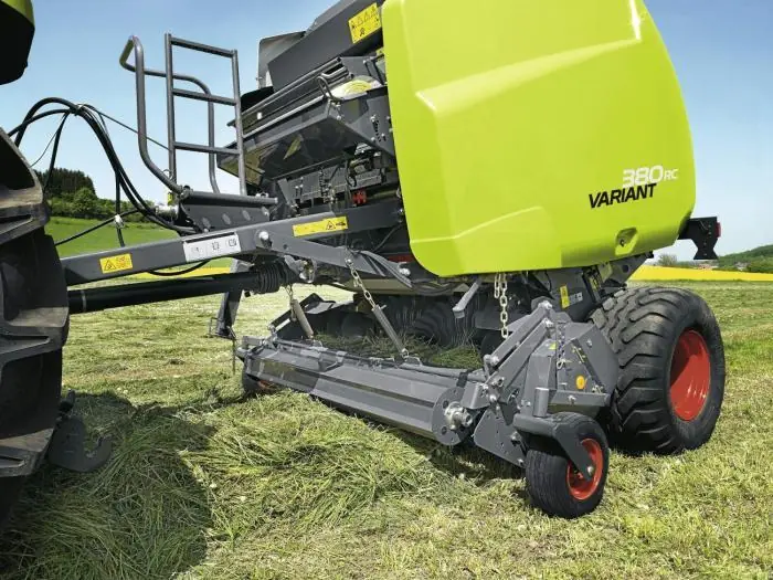 Claas Variant 380 RC thumbnail 3
