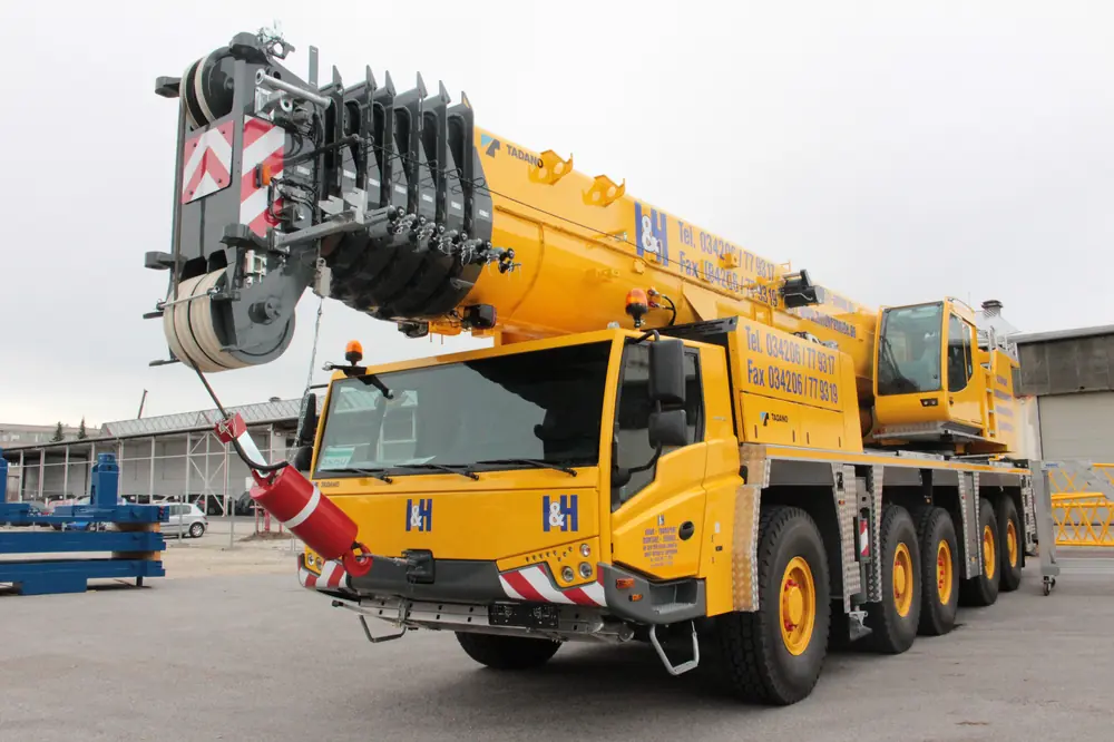 Tadano ATF 220G-5 thumbnail 2