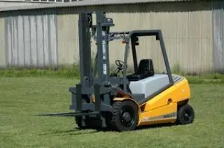 Desta D 40
