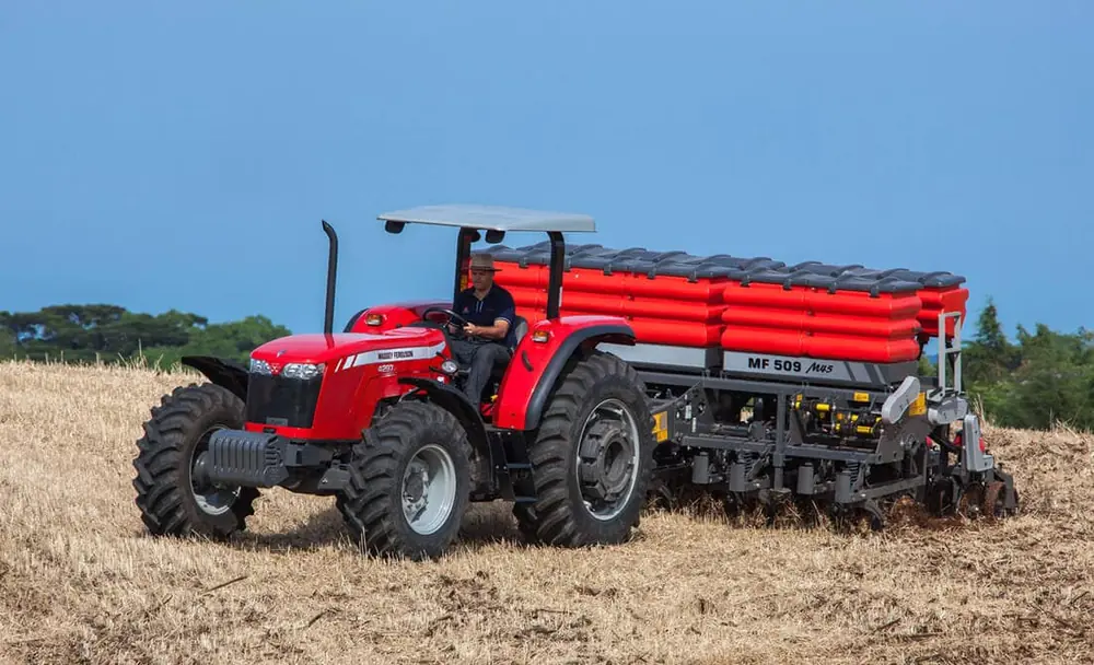 Massey Ferguson MF 4297