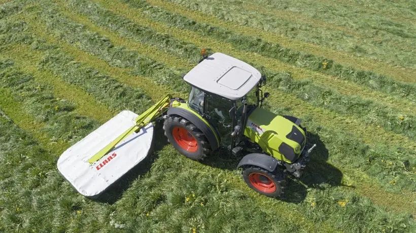 Claas Corto 220