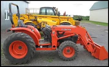 Kubota L 3830