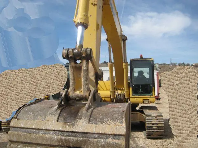 Komatsu PC290HRD-8 thumbnail 3
