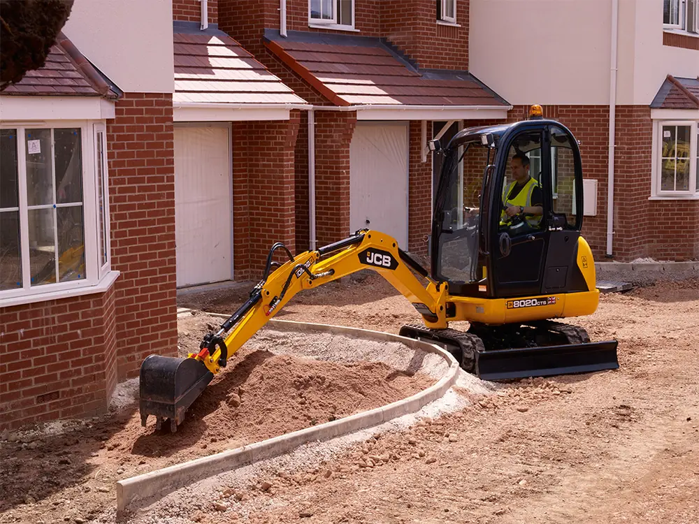 JCB 8020 CTS thumbnail 5