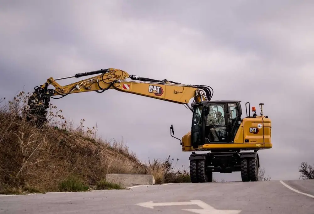 Caterpillar M319