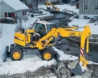 Liebherr A 310 PL
