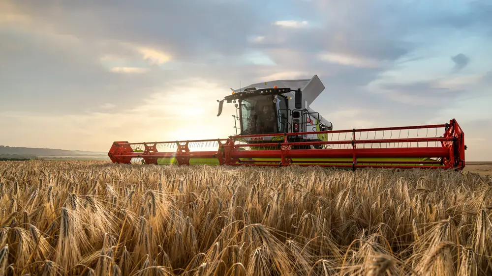 Claas Trion 710