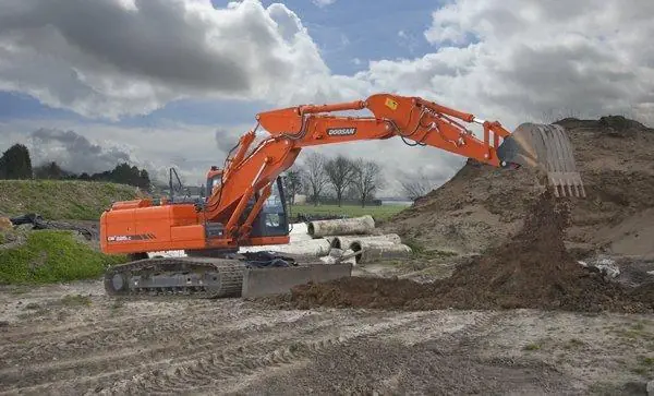 Doosan DX 225LC-3 thumbnail 3