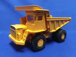 Komatsu HD320-2