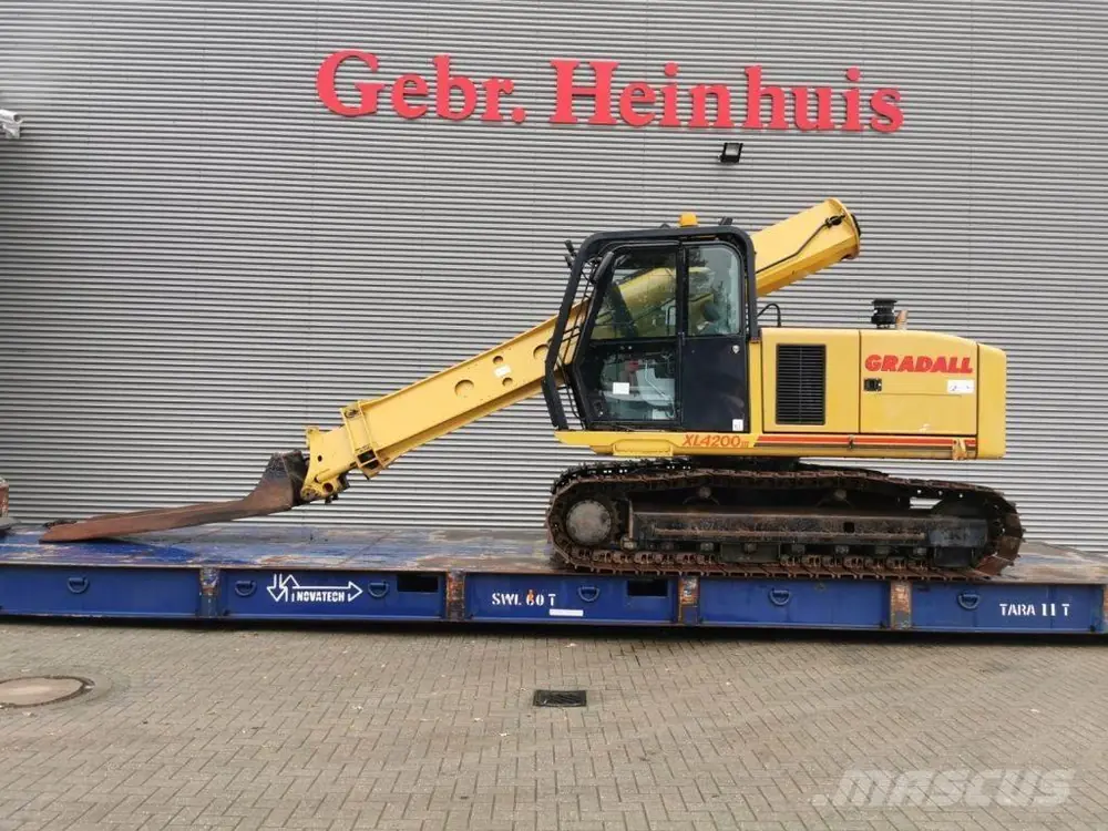 Gradall XL 4200 III