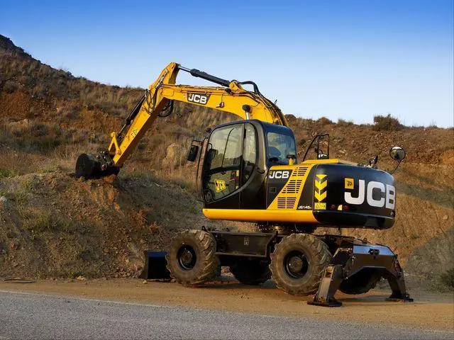 JCB JS 145 W