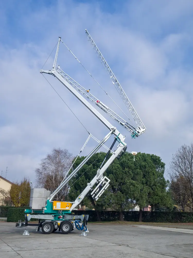 Cattaneo CM 221A