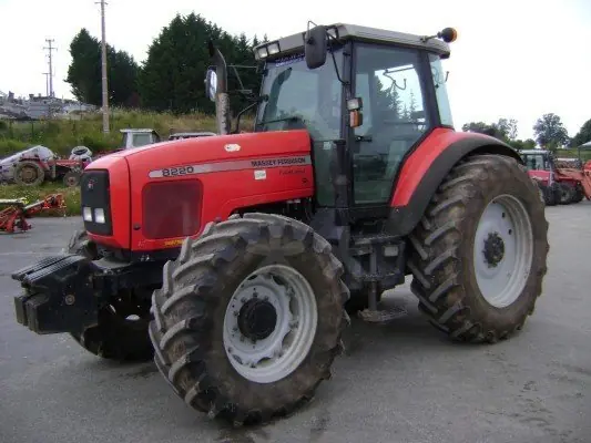 Massey Ferguson MF 8220-4 Classic