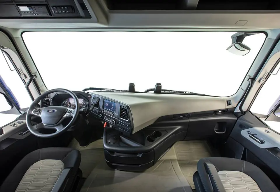 Ford-NH F-Max thumbnail 6
