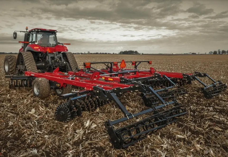 Case IH True-Tandem 335 Barracuda 25