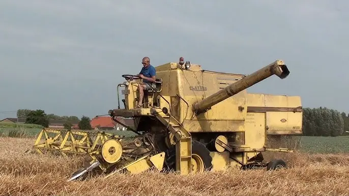 New Holland Clayson M 133