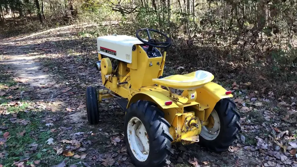 Cub Cadet 100