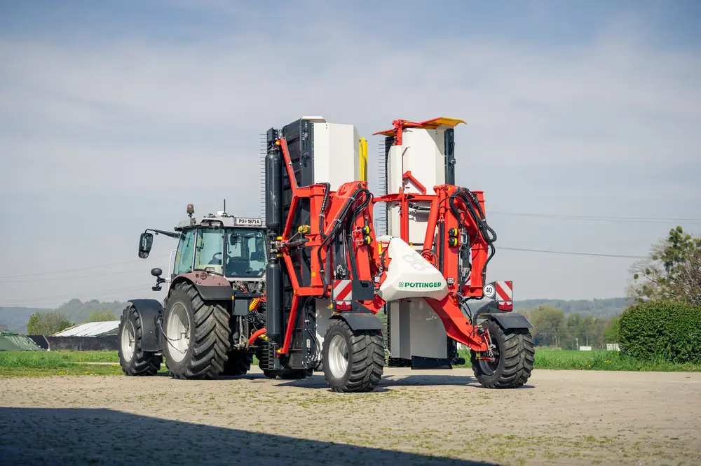 Pöttinger Mergento VT 9220