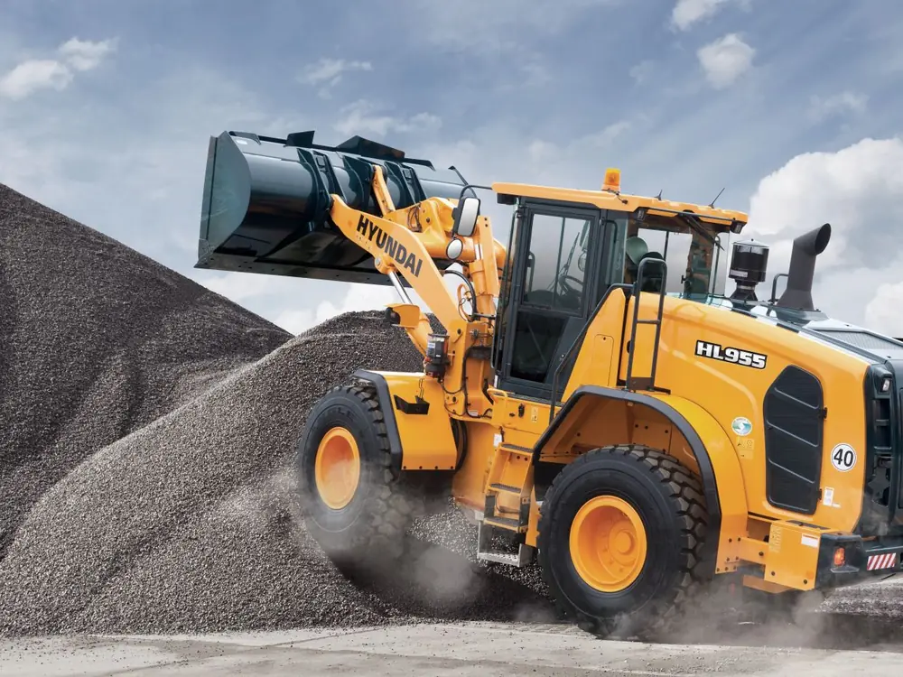 Hyundai HL 750