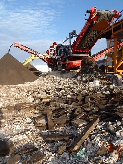 Terex-Finlay 883 Reclaimer