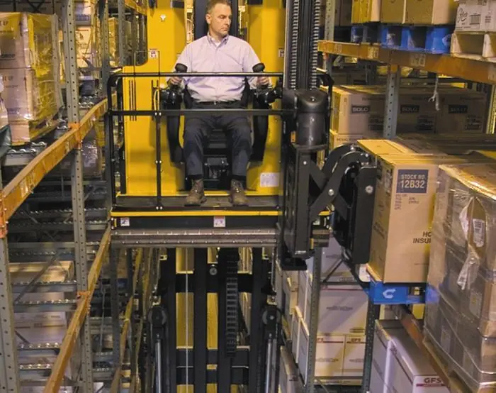 Yale MTC13 LWB thumbnail 3