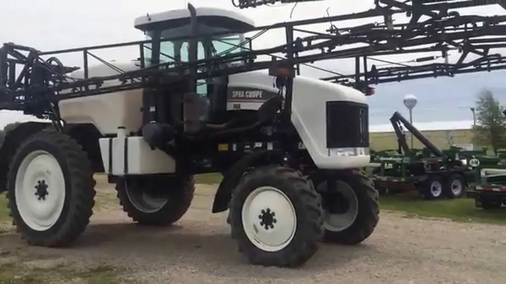 Challenger SpraCoupe 7450