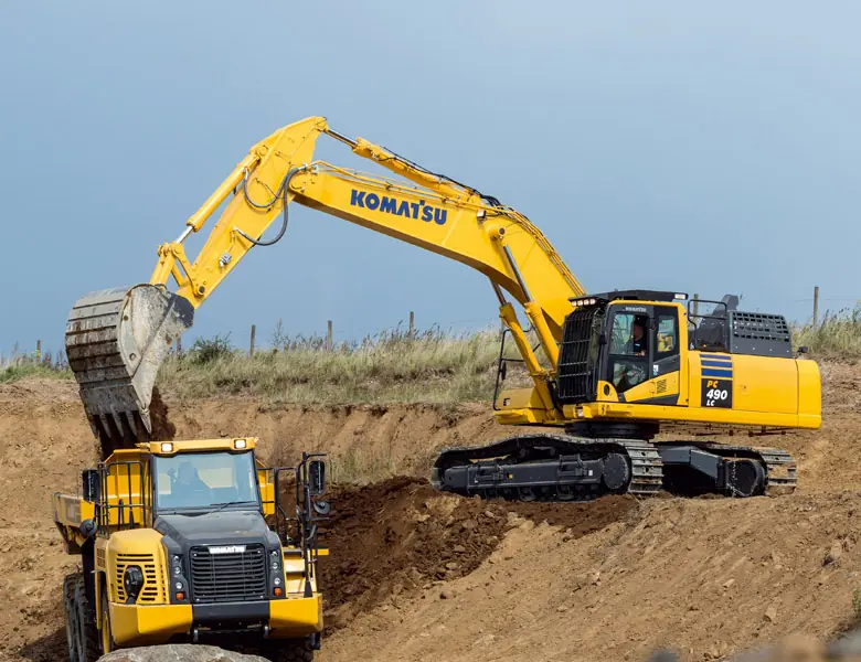 Komatsu PC490LC-11E0